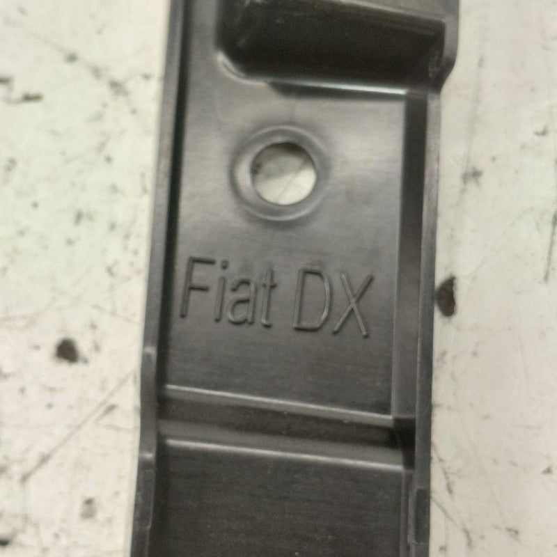 2018 Fiat 500 X Model Passenger Right Front Bumper Mounting Bracket {5