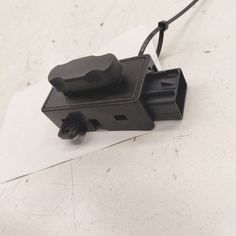 Chevy Trax Seat Switch Left Driver Power Seat Control  2022 2021