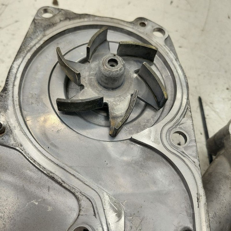 Coolant Water Pump Fits 16-18 Kia Sedona