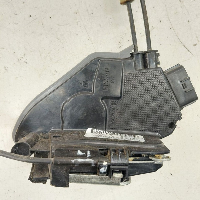 Nissan Rogue Door Latch Lock Right Passenger Rear  2017 2018 2019 OEM