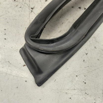 Chevy Trax On Door Seal Rubber Right Passenger Front  2022 2021