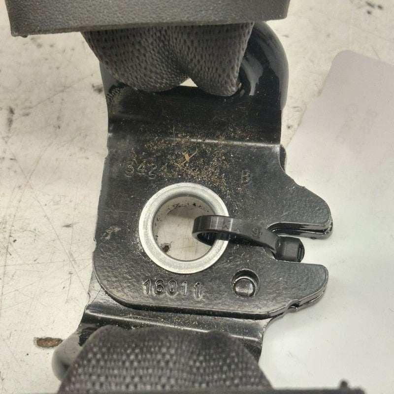Chevy Volt Seat Belt Buckle Latch Left Driver Rear Back  2016 2017 201