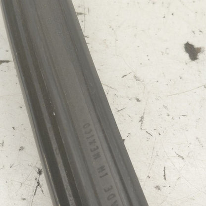 Ford Edge Door Glass Window Seal Rubber Right Passenger Front  2019 20