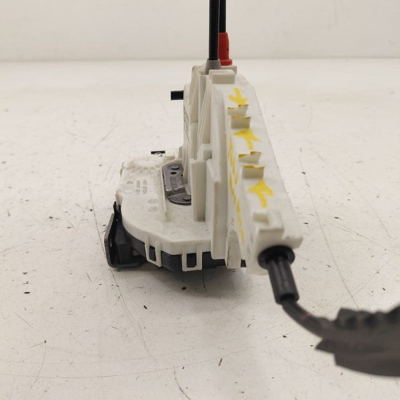 Fiat 500 X Model   Door Latch Lock Right Passenger Rear  2016 2017