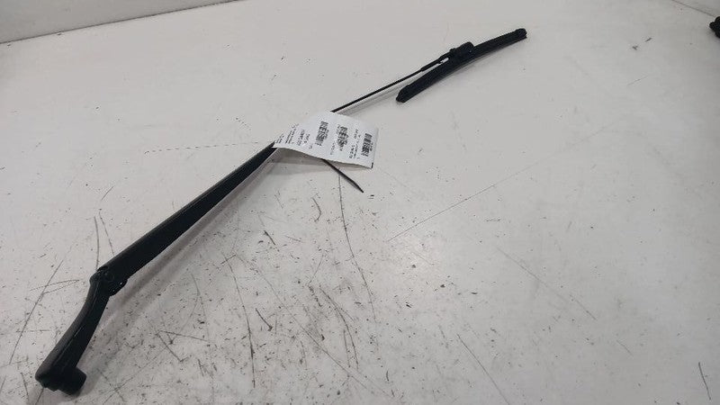 Buick Encore Windshield Wiper Arm Right Passenger  2016 2017 2018 2019
