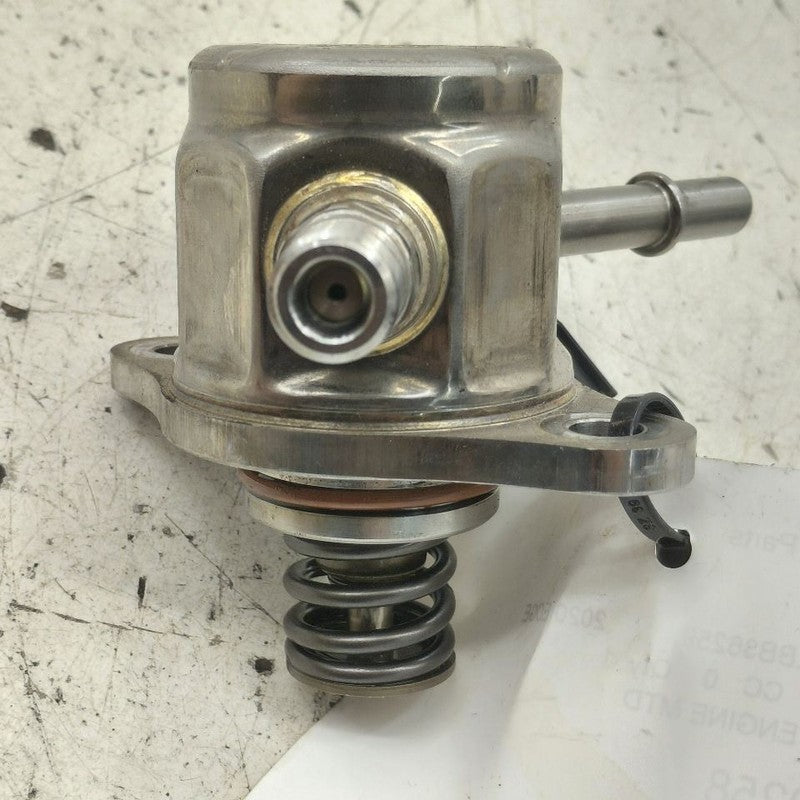 Engine Mounted Gas Fuel Pump 2.7L Fits 19-24 Ford Edge
