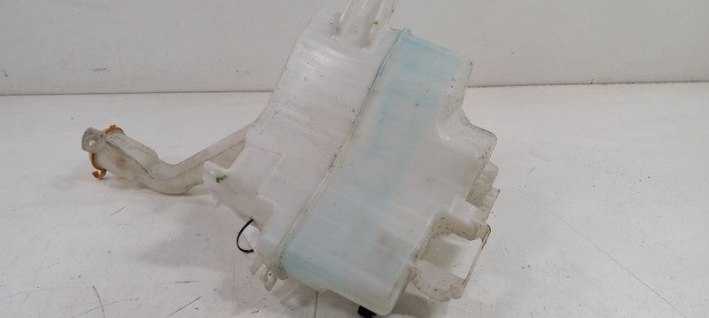 Windshield Washer Fluid Wash Reservoir Wagon Hatchback Fits 17-19 IMPR