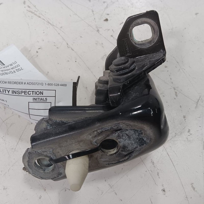 Ford Ecosport Door Hinge Set Right Front Passenger  2022 2021 2020 201