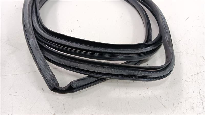 Toyota Prius On Body Door Jamb Seal Front Right Passenger 2015 2014 20
