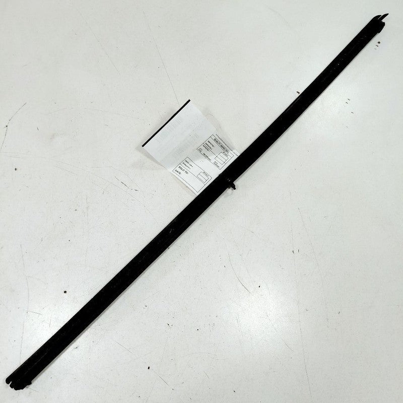 Hyundai Sonata Right Front Weather Strip Interior  2017 2016 2015 OEM