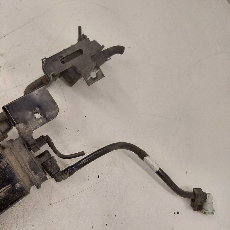 Hyundai Veloster Fuel Vapor Canister Charcoal Evaporator Can 2017 2016