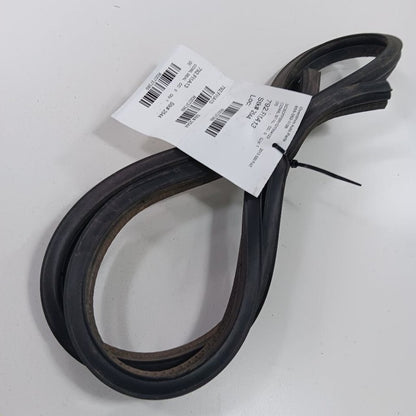 Fiat 500 Cowl Vent Panel Hood Rubber Seal  2012 2013 2014 2015 OEM