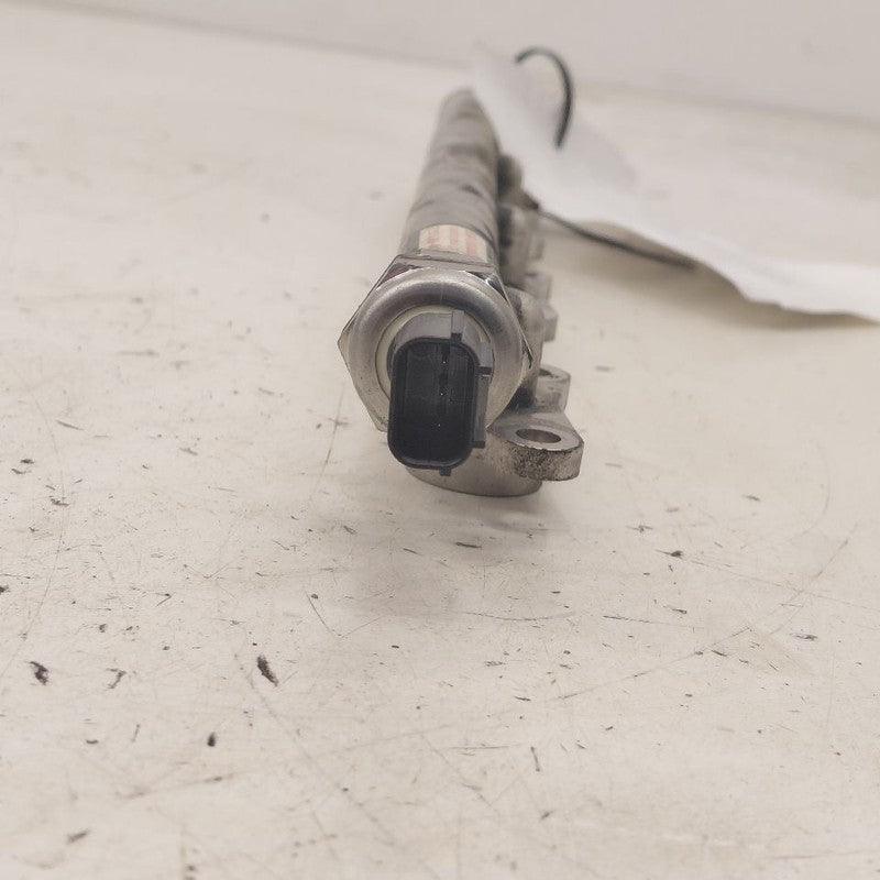 Honda CR-V Fuel Rail Injection Injector Mount Bar  2019 2018 2017