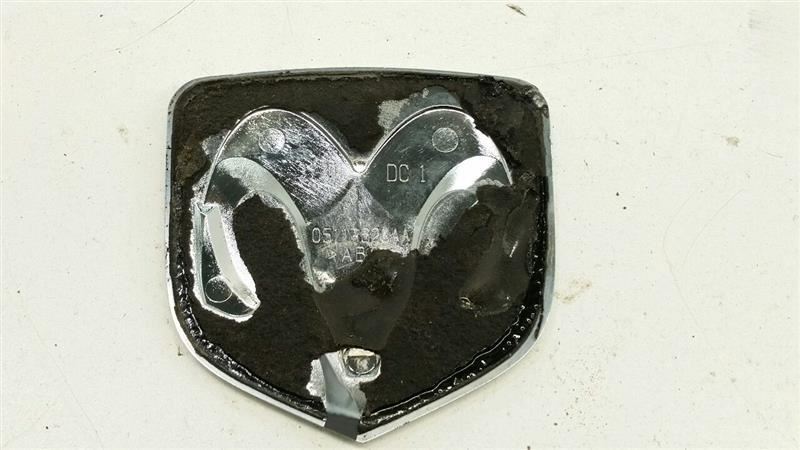 2010 Dodge Avenger Trunk Lid Logo Emblem Badge Rear Back 2008 2009 2011 2012