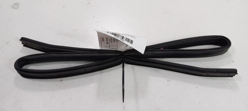 Mazda 3 Cowl Vent Panel Hood Rubber Seal 2010 2011 2012 2013 OEM
