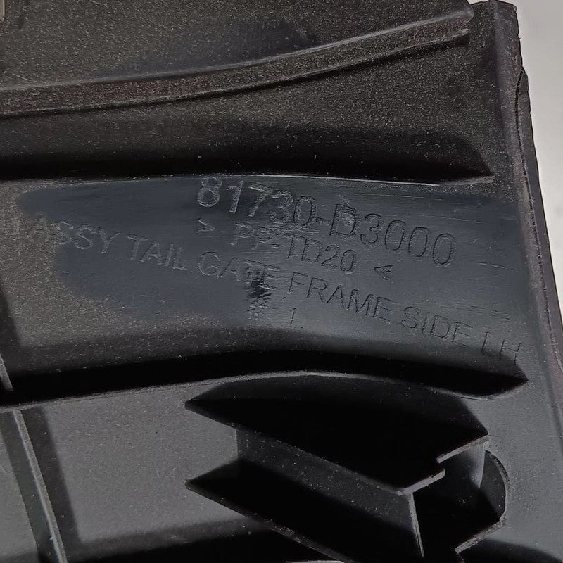 Hyundai Tucson Left Rear Hatch Trim 2019 2020 2021