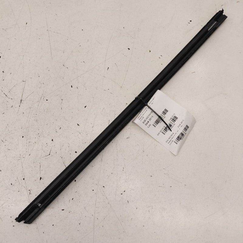 Honda Clarity Left Rear Weather Strip Interior  2018 2019 2020