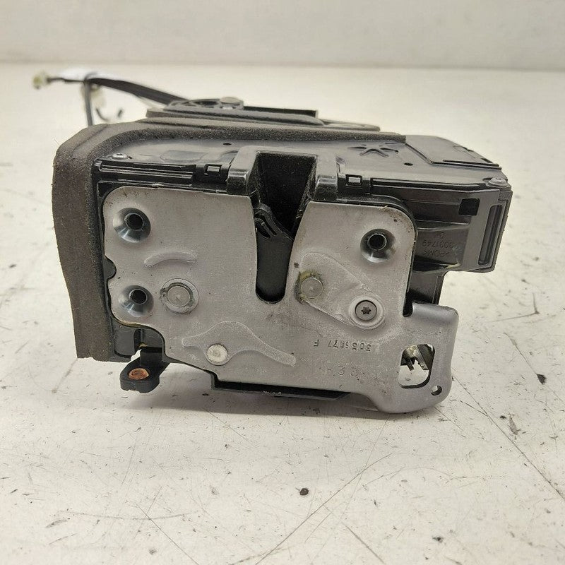 Chevy Volt Door Latch Lock Left Driver Front  2016 2017 2018 2019