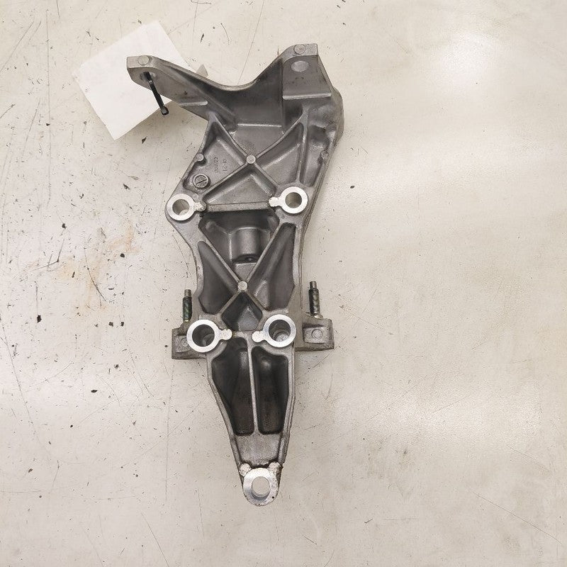 Nissan Murano Passenger Right Engine Bracket  2020 2021 2022 2023