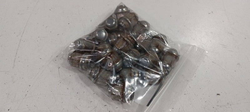 Kia Forte Lug Nut Set 2010 