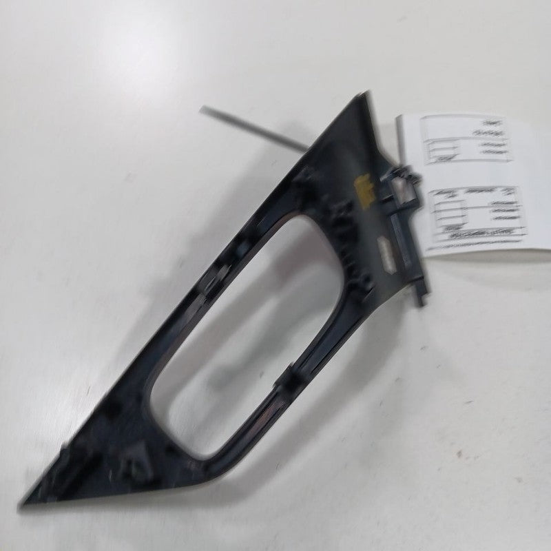 Nissan Altima Interior Door Handle Bezel Trip Right Passenger Front 2017 2016