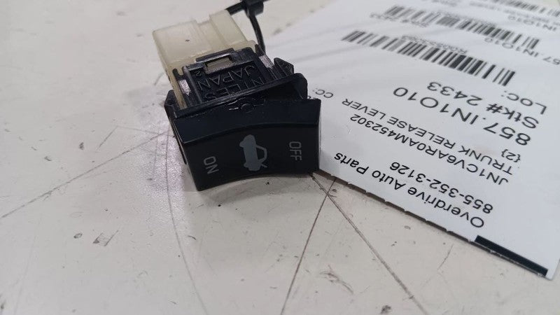 Infiniti G37 Trunk Latch Release Handle Lever Switch 