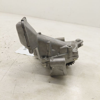 Toyota Prius Engine Oil Pump  1.8 2022 2021 2020
