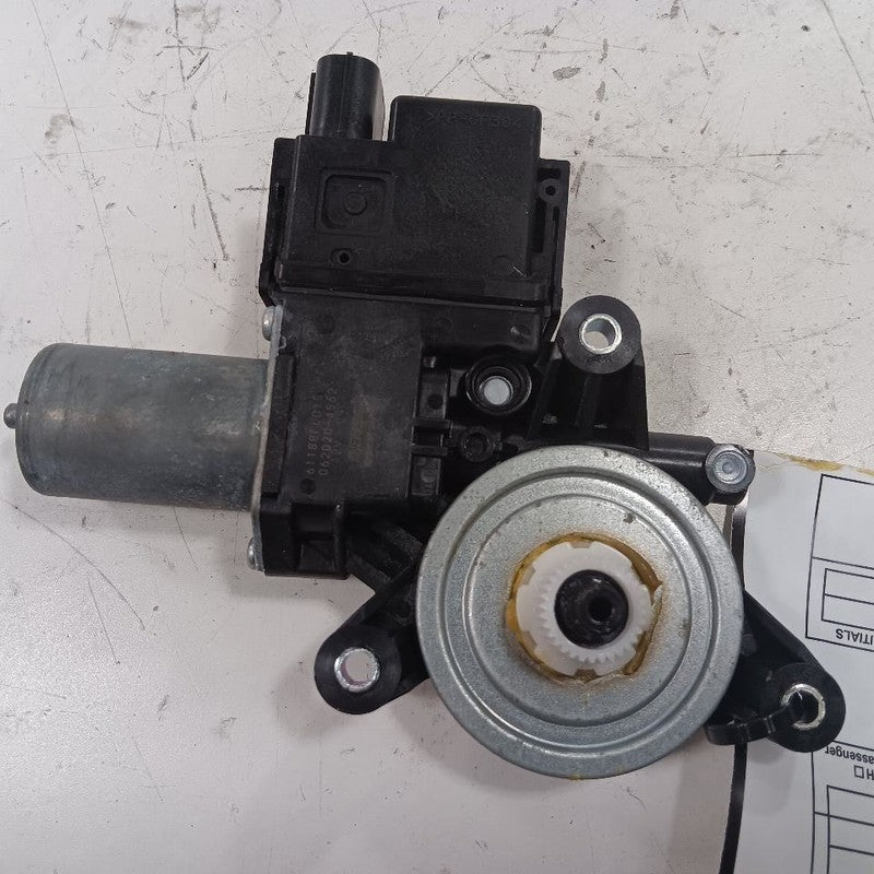 Subaru Crosstrek Driver Left Front Power Window Motor  2019 2020 2021 