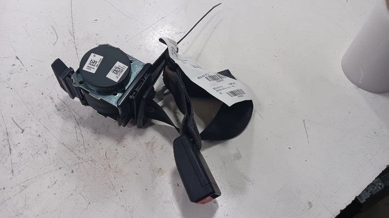 Kia Forte Seat Belt Strap Retractor Center Middle Rear Back  2014 2015 2016 2017
