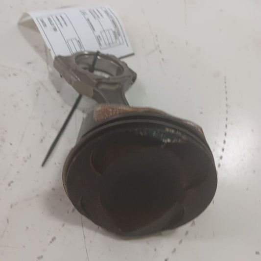 Outback Legacy Single Piston With Connecting Rod   2025 2024 2023 2022