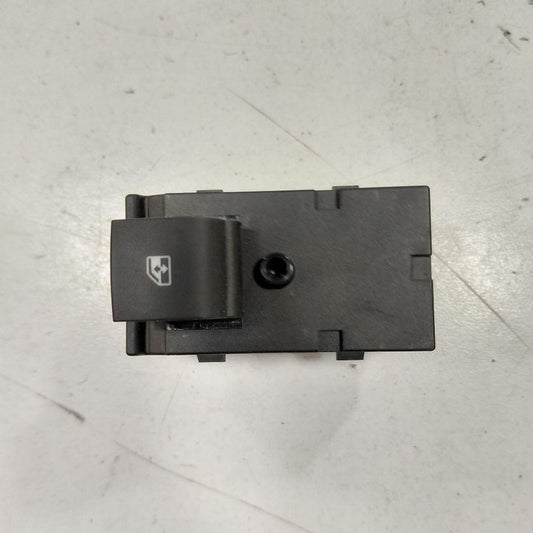 Buick Encore Power Window Switch Right Passenger Rear  2020 2019 2018 
