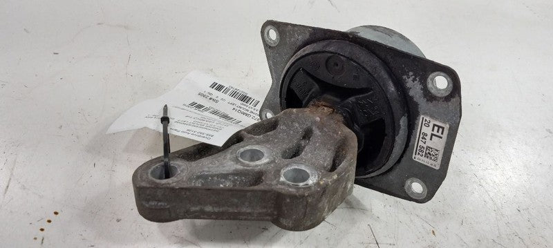 Cadillac SRX Engine Motor Mount Left Driver 2013 2014 2015 2016 OEM