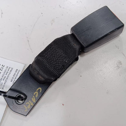 Fiat 500 Rear Back Center Seat Belt Buckle Latch 2018 OEM