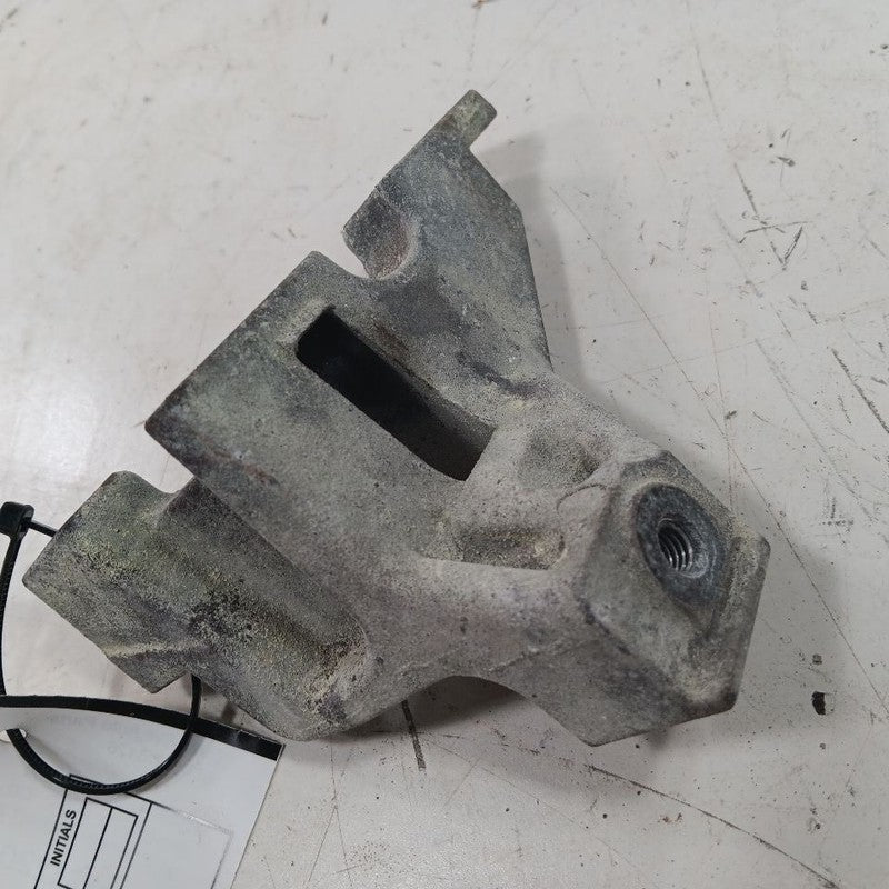 Mitsubishi Outlander Sport AC Compressor Mount Bracket  2019 2020 2021