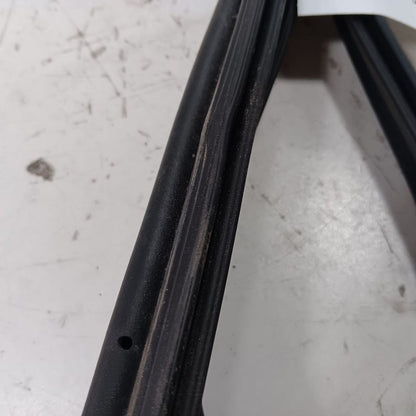 Kia Optima Cowl Vent Panel Hood Rubber Seal  2018 2017 2016