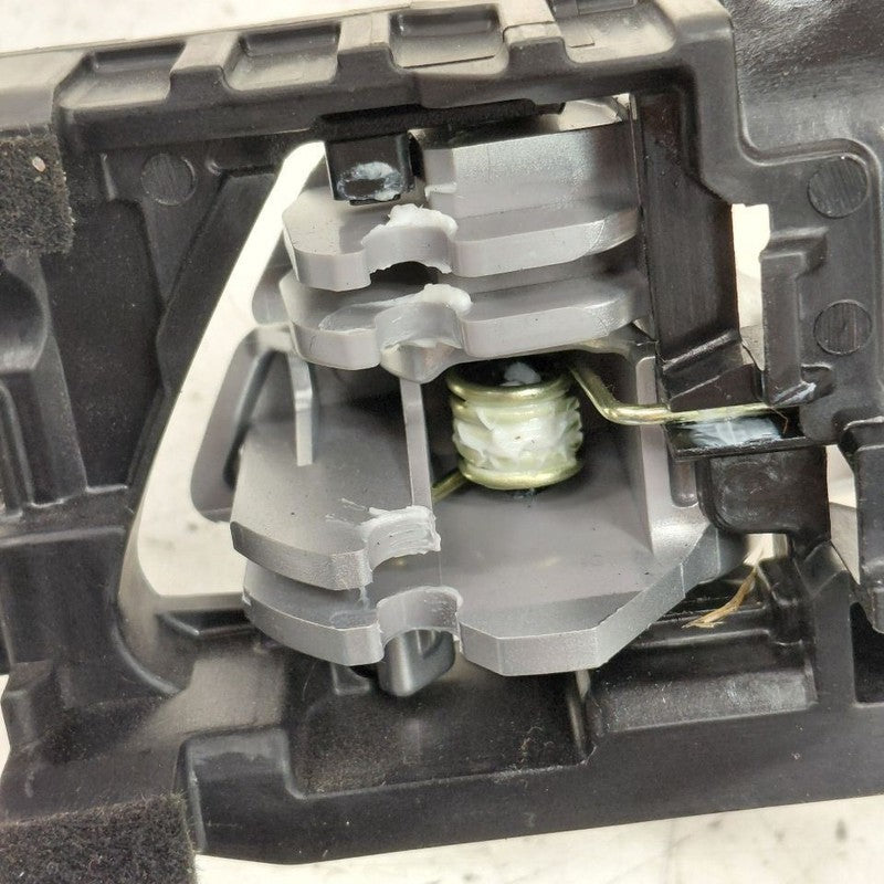 Kia Sportage Door Handle Right Passenger Rear Interior Inside  2020 20
