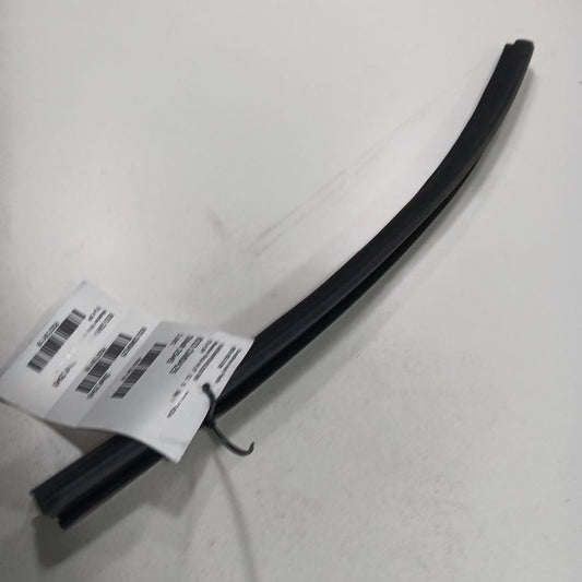 2025 GMC Acadia Left Front Weather Strip Interior 