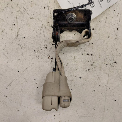 Honda CR-V Seat Belt Buckle Latch Left Driver Rear Back  2019 2018 201