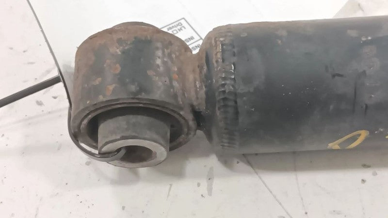 Nissan Rogue Passenger Right Rear Shock Absorber  2014 2015 2016 2017 