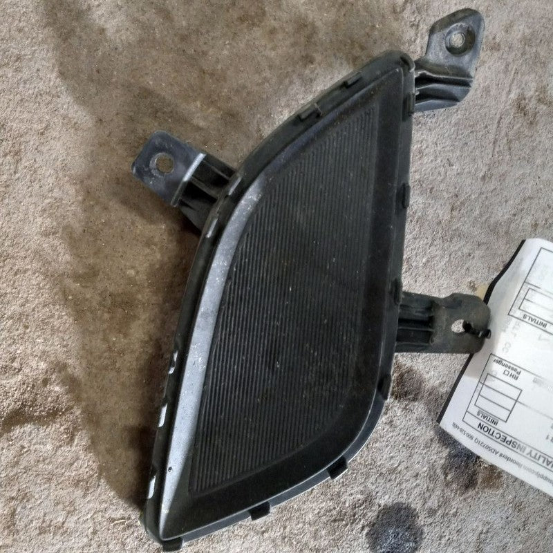 Kia Forte Front Bumper Fog Light Insert Trim Bezel Left Driver Side  2
