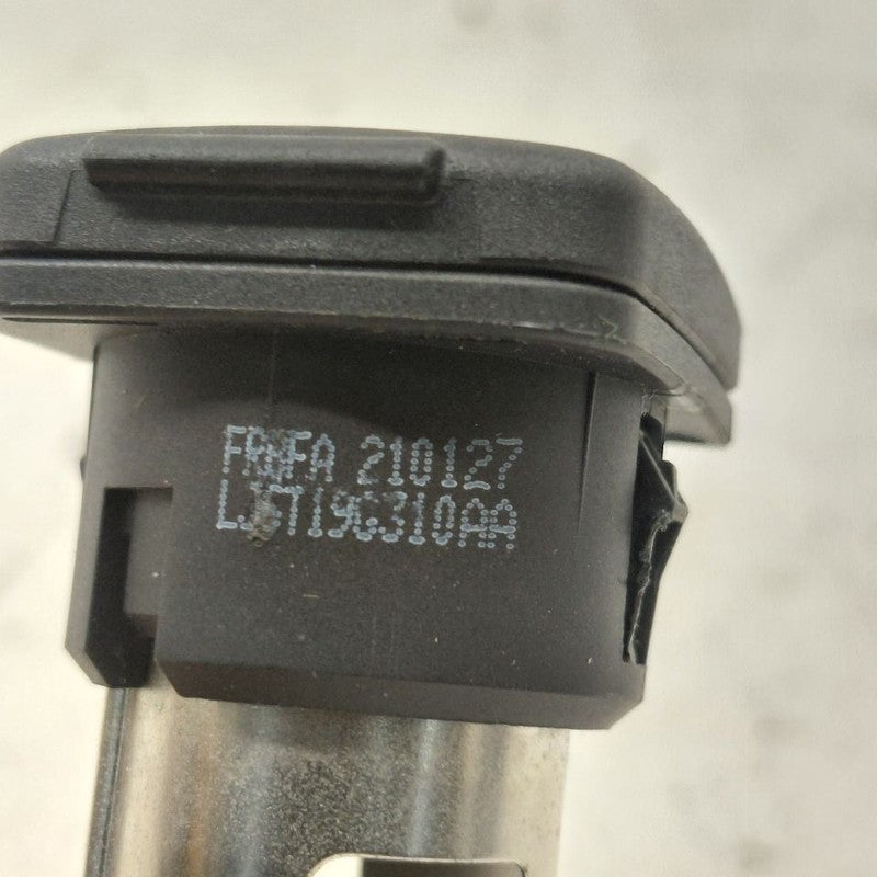 Ford Escape 12V Power Port Socket  2020 2021 2022