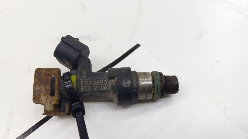 16600EN200 Fuel Injection Injector Fits 09-14 CUBE