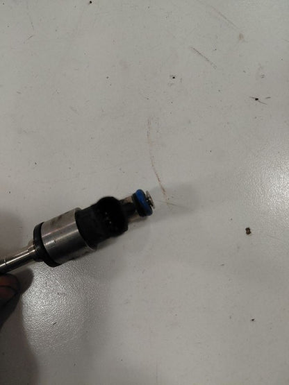Fuel Injection Injector 1.6L VIN 2 8th Digit Fits 17-19 Kia Soul  OEM