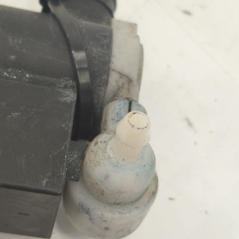 Hyundai Veloster Windshield Washer Wash Fluid Reservoir Motor Pump Ele