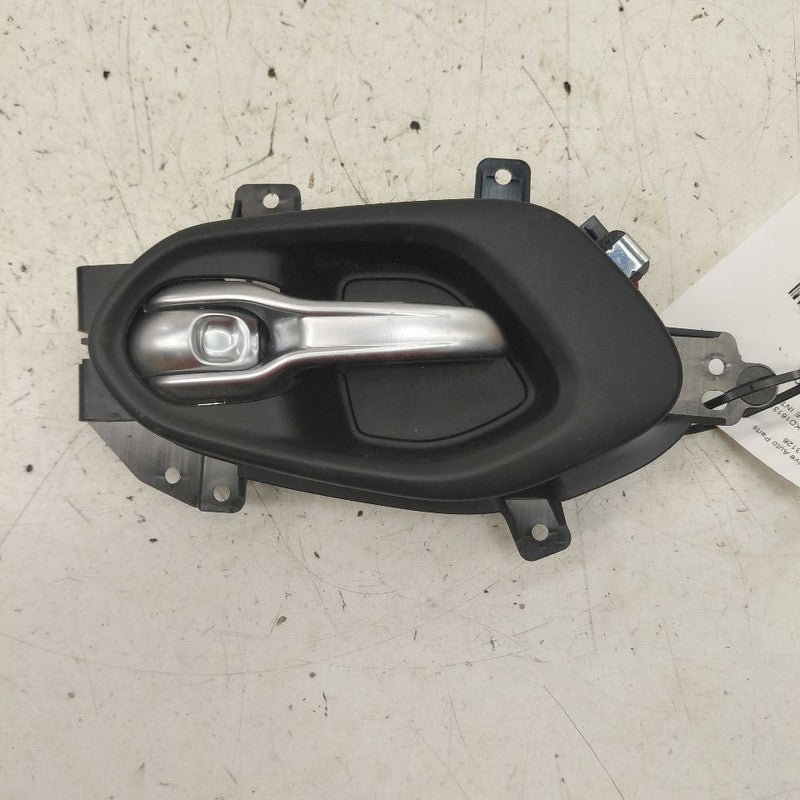 Jeep Cherokee Door Handle Right Passenger Front Interior Inside  2019 