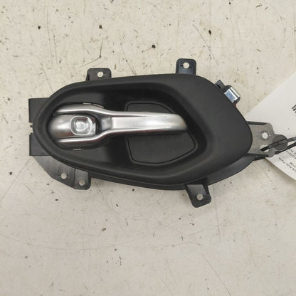 Jeep Cherokee Door Handle Right Passenger Front Interior Inside  2019 