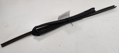 XD Scion Door Glass Window Seal Rubber Right Passenger Rear Back 2008 