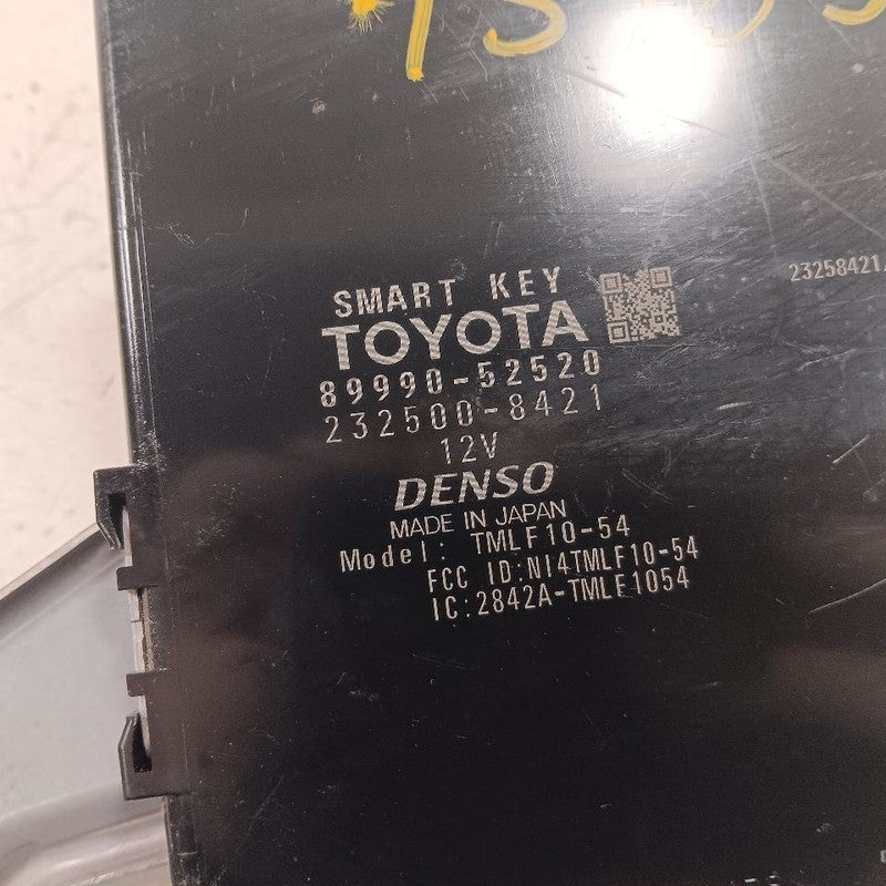 8999052520 Theft-locking Keyless Ignition Smart Key Control Module Fits 15-19 Prius C