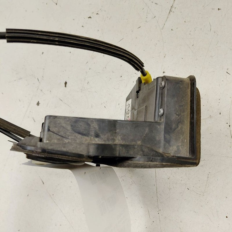 Cadillac XTS Door Latch Lock Right Passenger Front      2016 2017 2018