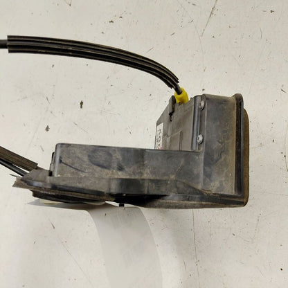 Cadillac XTS Door Latch Lock Right Passenger Front      2016 2017 2018